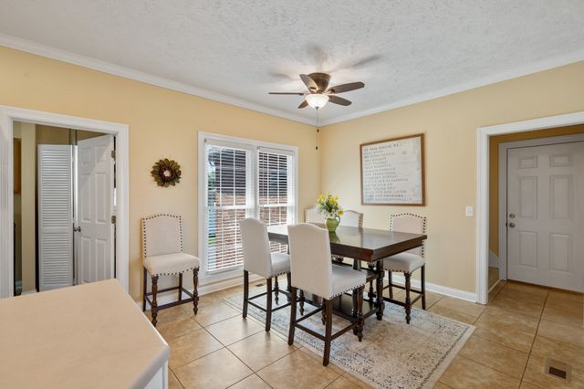 1118 Jessica Dr, Lebanon, TN 37087