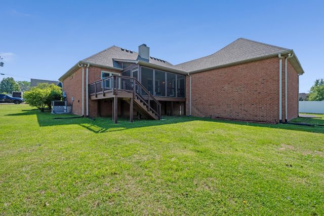 1118 Jessica Dr, Lebanon, TN 37087