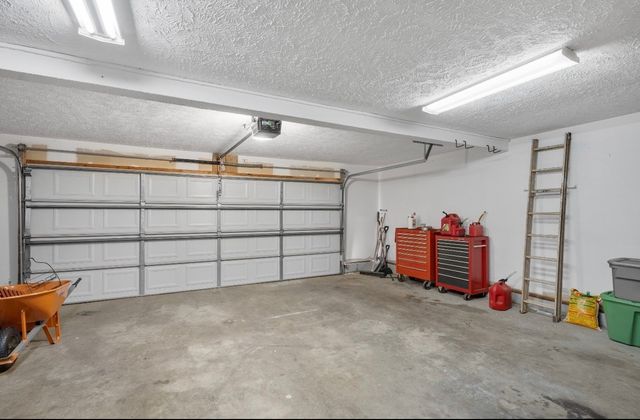 1118 Jessica Dr, Lebanon, TN 37087