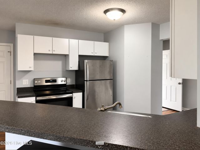 225 Woodgreen Lane, Aberdeen, NC 28315