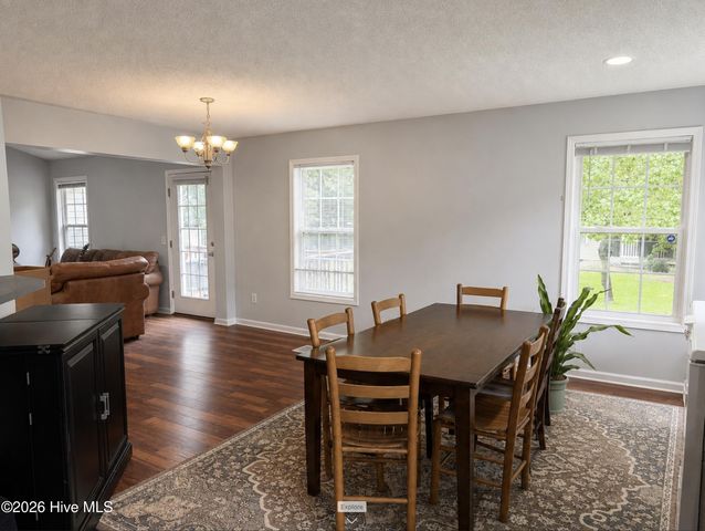 225 Woodgreen Lane, Aberdeen, NC 28315