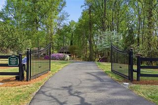 611 Elliott Road, Dawsonville, GA 30534