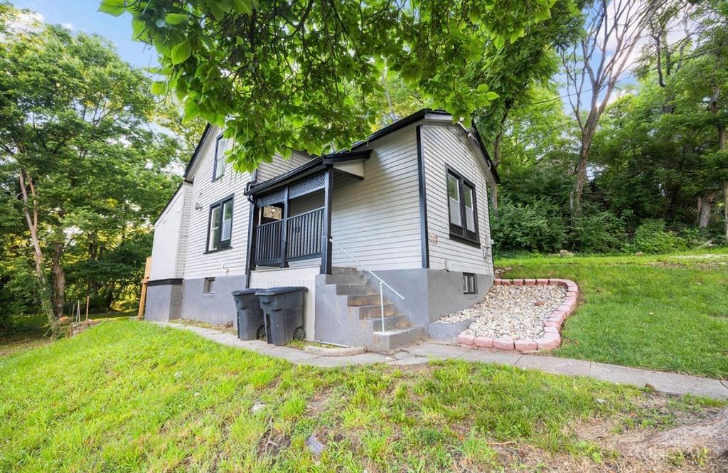 2187 Boone Street, Cincinnati, OH 45206