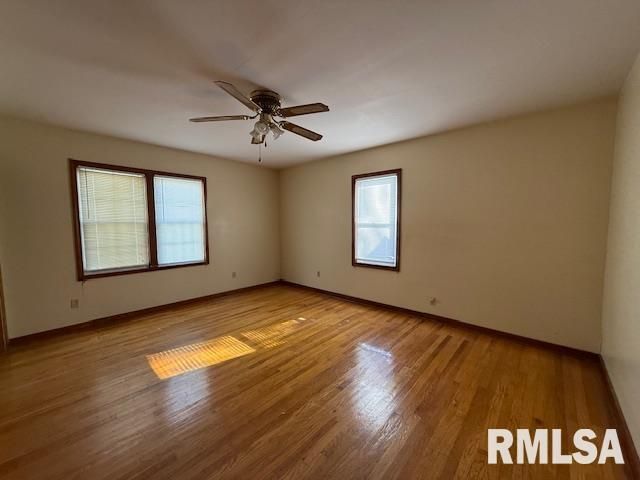 121 N 9TH Street, Herrin, IL 62948