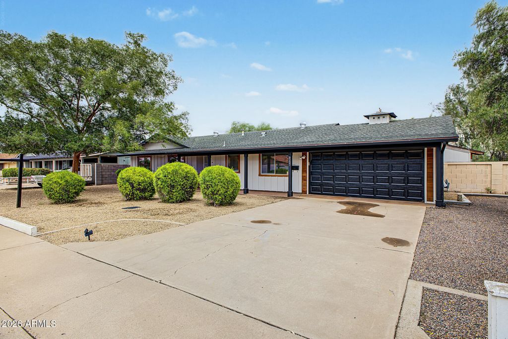 8227 E OSBORN Road, Scottsdale, AZ 85251 — photo 2