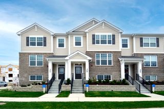 309 Timberleaf Circle, Roselle, IL 60172