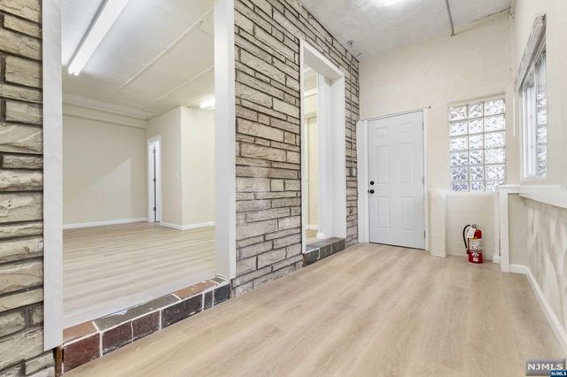 33 Essex Street A, Hackensack, NJ 07601