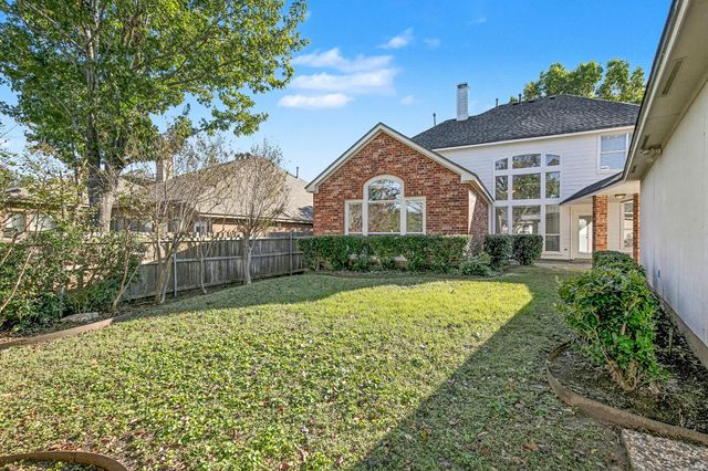 6908 Mesa Drive, Fort Worth, TX 76132