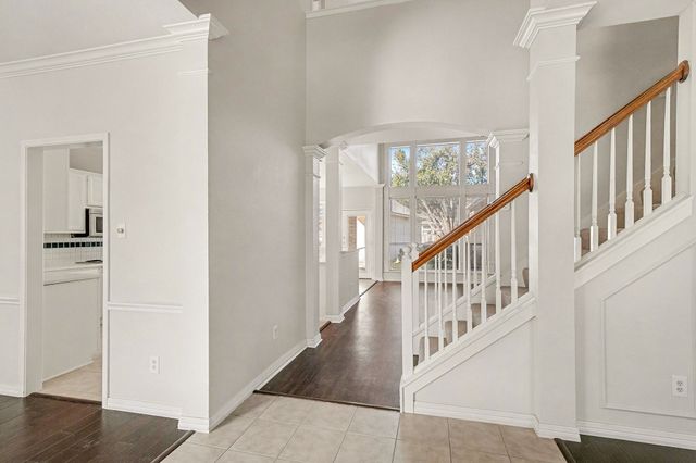 6908 Mesa Drive, Fort Worth, TX 76132