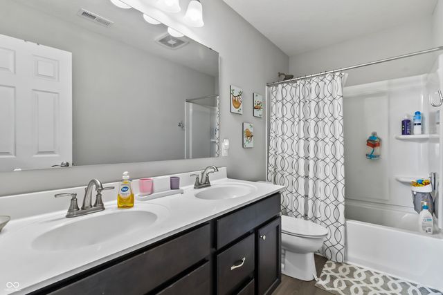 1883 Meridian Springs Lane, Greenfield, IN 46140
