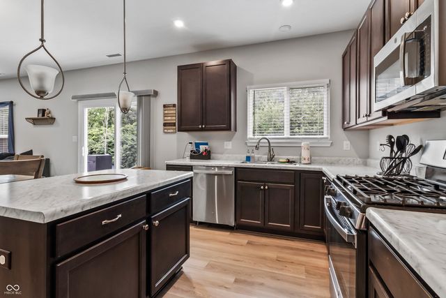 1883 Meridian Springs Lane, Greenfield, IN 46140