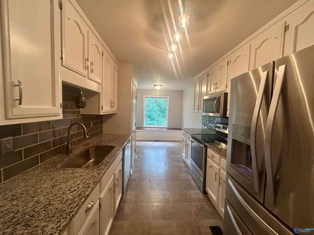 12594 Hutchins Circle, Madison, AL 35756