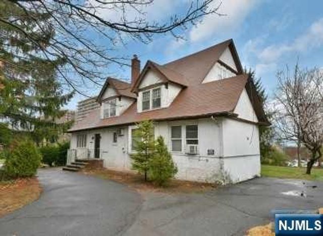 110 Summit Avenue, Hackensack, NJ 07601