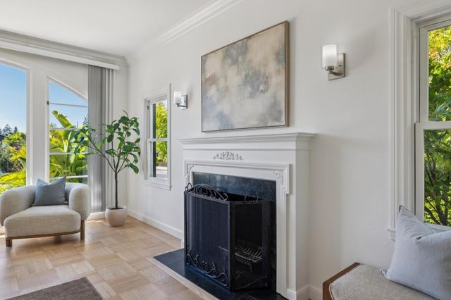 1703 Roosevelt Avenue, Redwood City, CA 94061
