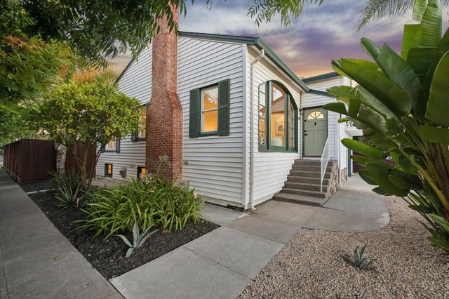1703 Roosevelt Avenue, Redwood City, CA 94061