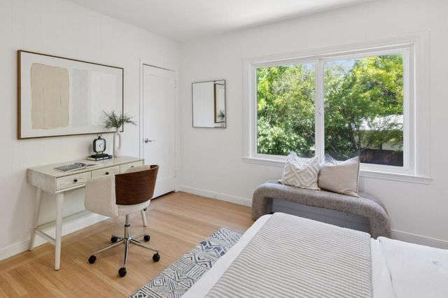 1703 Roosevelt Avenue, Redwood City, CA 94061