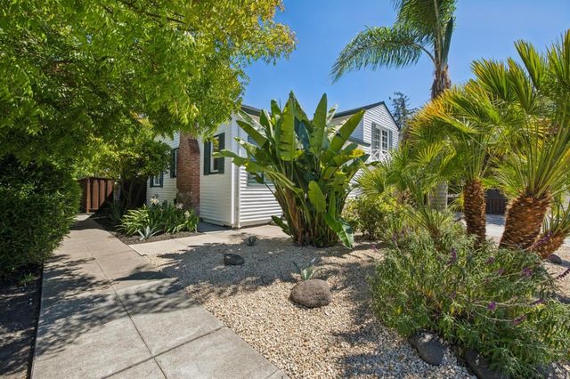 1703 Roosevelt Avenue, Redwood City, CA 94061