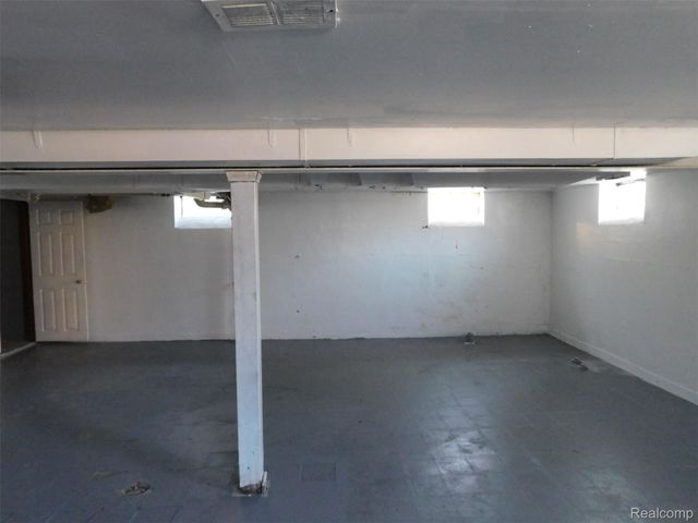 11539 Lakepointe Street, Detroit, MI 48224