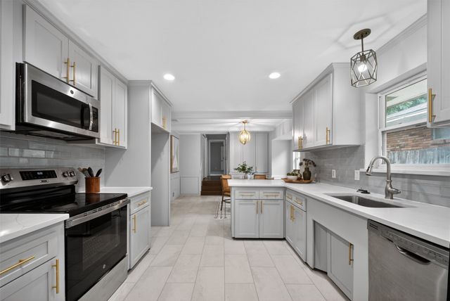 9660 Timberleaf Drive, Dallas, TX 75234
