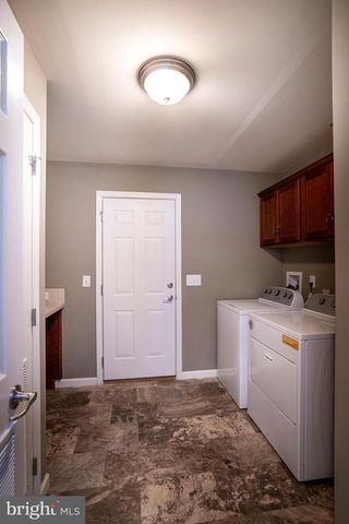 167 ROCK FORGE RD, State College, PA 16803