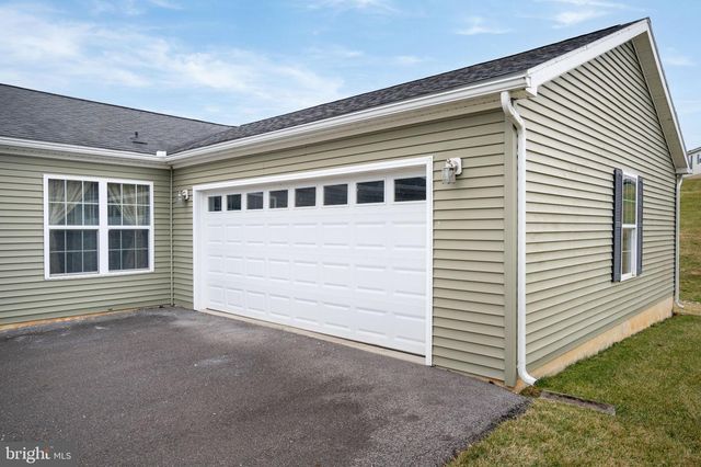 167 ROCK FORGE RD, State College, PA 16803