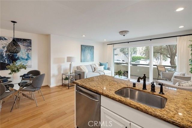 1600 Ardmore Avenue 107, Hermosa Beach, CA 90254