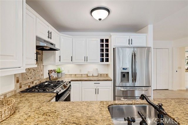 1600 Ardmore Avenue 107, Hermosa Beach, CA 90254