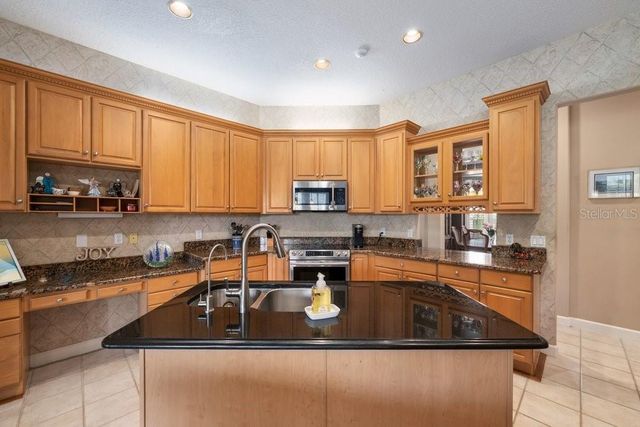 5019 GREENBRIAR TRAIL, Mount Dora, FL 32757