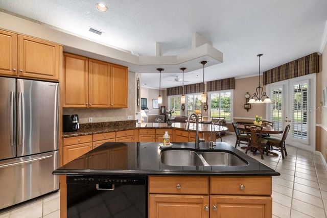 5019 GREENBRIAR TRAIL, Mount Dora, FL 32757