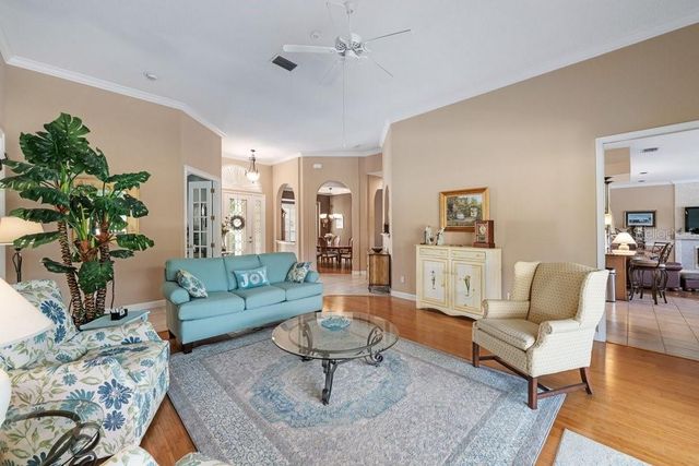 5019 GREENBRIAR TRAIL, Mount Dora, FL 32757