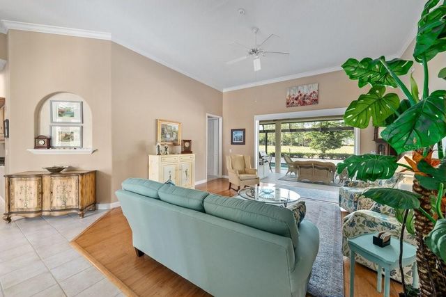 5019 GREENBRIAR TRAIL, Mount Dora, FL 32757