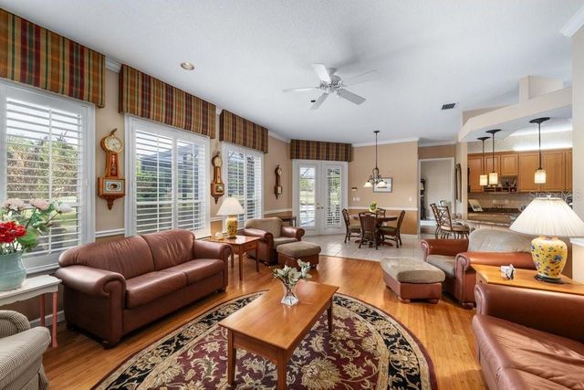 5019 GREENBRIAR TRAIL, Mount Dora, FL 32757