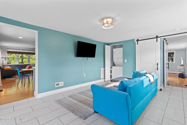 424 Keziah Street, Oak Island, NC 28465