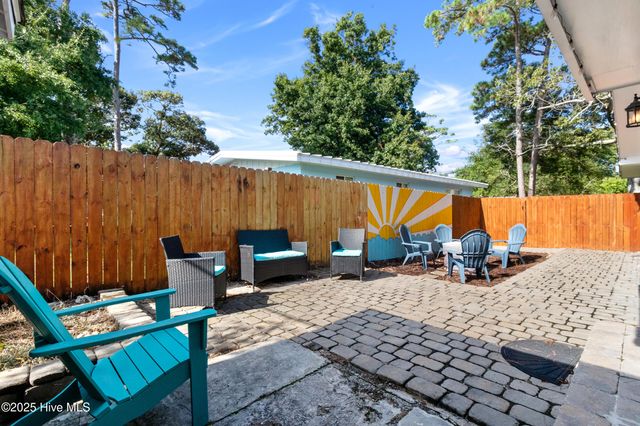 424 Keziah Street, Oak Island, NC 28465