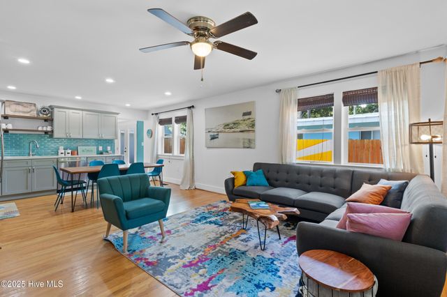 424 Keziah Street, Oak Island, NC 28465