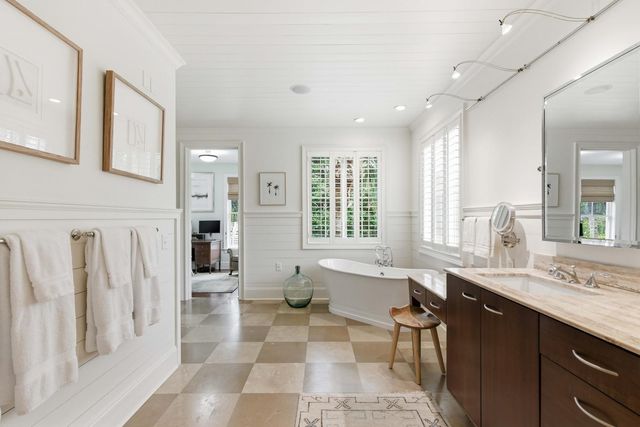 2871 Ion Avenue, Sullivans Island, SC 29482
