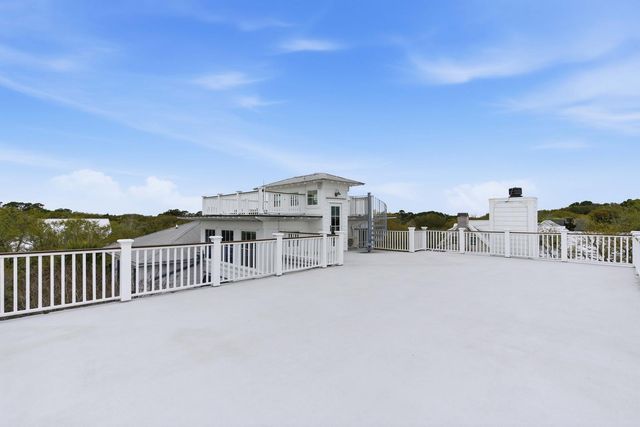 2871 Ion Avenue, Sullivans Island, SC 29482
