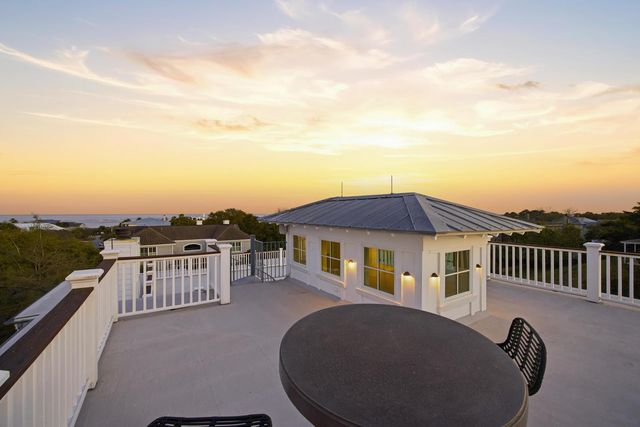 2871 Ion Avenue, Sullivans Island, SC 29482