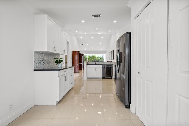 22675 Meridiana Drive, Boca Raton, FL 33433