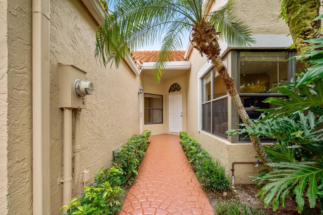 22675 Meridiana Drive, Boca Raton, FL 33433