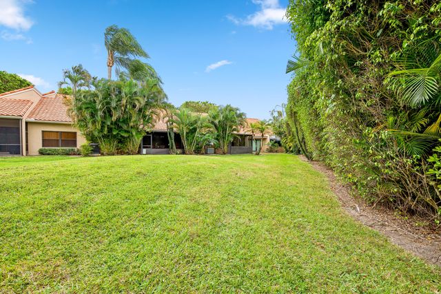 22675 Meridiana Drive, Boca Raton, FL 33433