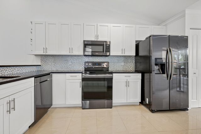 22675 Meridiana Drive, Boca Raton, FL 33433