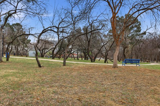 1115 Wiltshire Drive, Carrollton, TX 75007