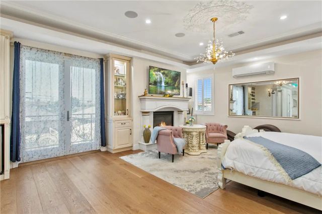 11425 178th Street, Artesia, CA 90701