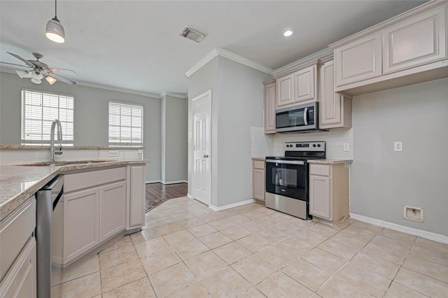 7816 Stoneyway Drive, Houston, TX 77040