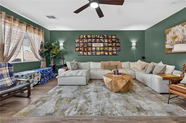 6684 Mojave Blush Drive, Las Vegas, NV 89122