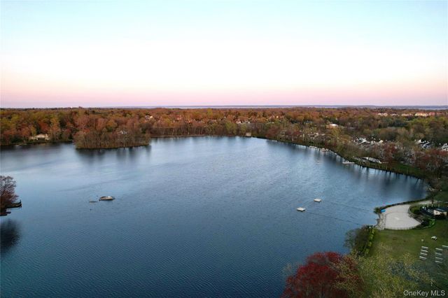 1243 California Road 2R, Eastchester, NY 10709