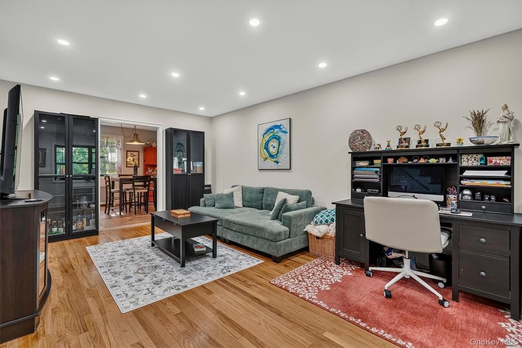1243 California Road 2R, Eastchester, NY 10709 — photo 5