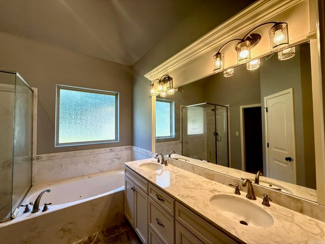 225 BlueBell Court, Hot Springs, AR 71901