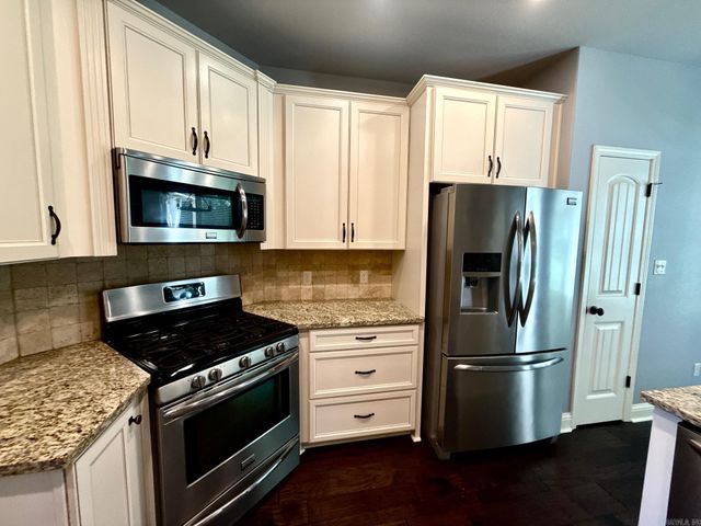 225 BlueBell Court, Hot Springs, AR 71901